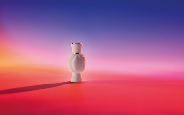 Magnifying Essence精纯香水, 共有Musk Essence麝香、Bergamot Essence佛手柑、Rose Essence玫瑰、Vanilla Essence香草、Patchouli Essence广藿香五种香
